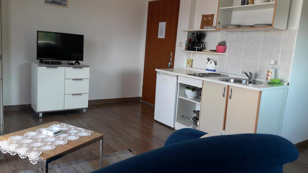 Apartments Velic Crikvenica Extérieur photo