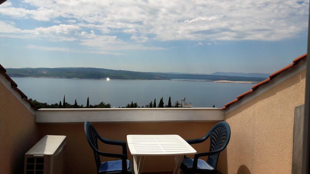 Apartments Velic Crikvenica Extérieur photo